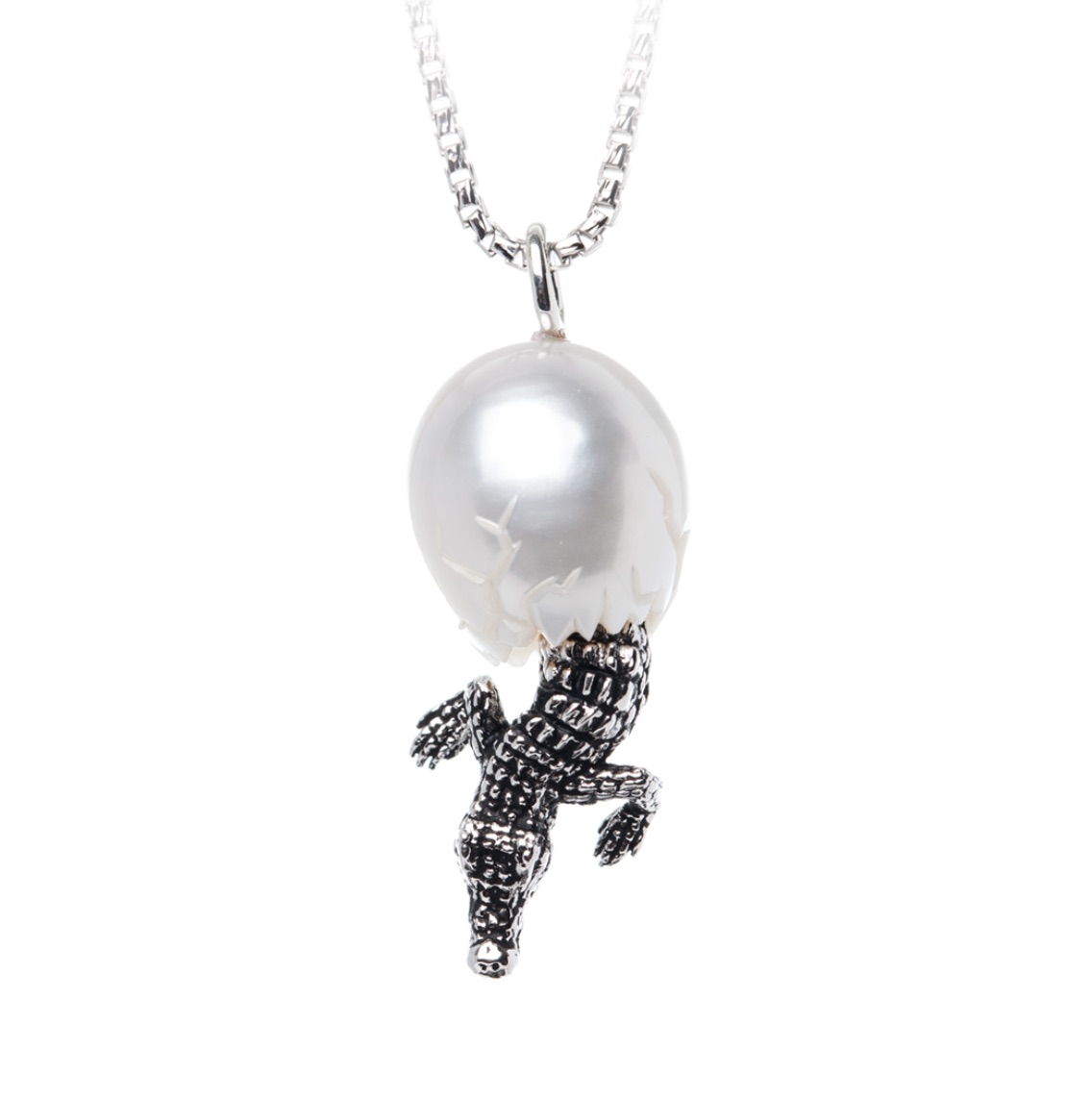 Galatea Hawaiian Collection Pearl Alligator in an Shell Pend