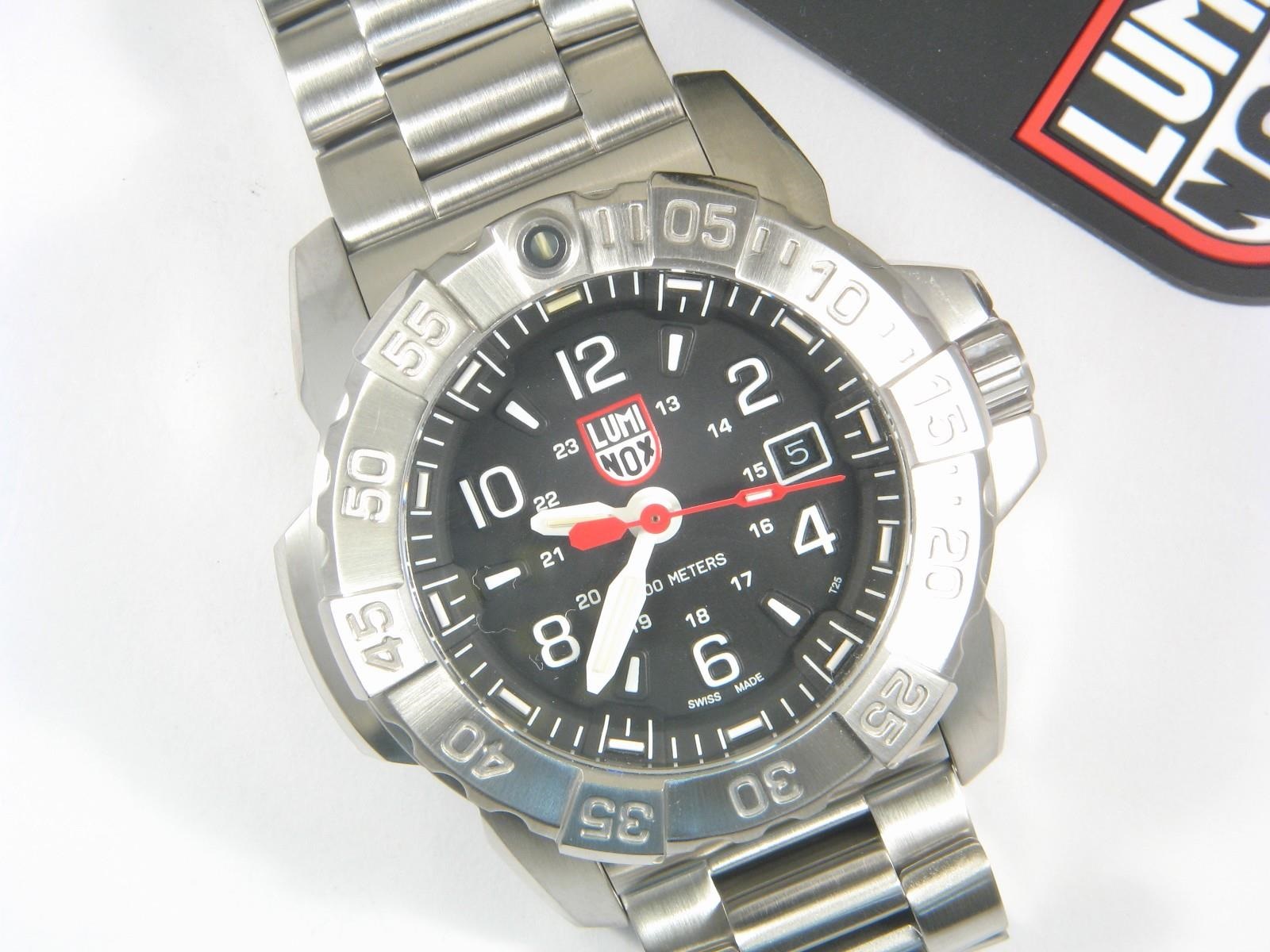 luminox series 3200