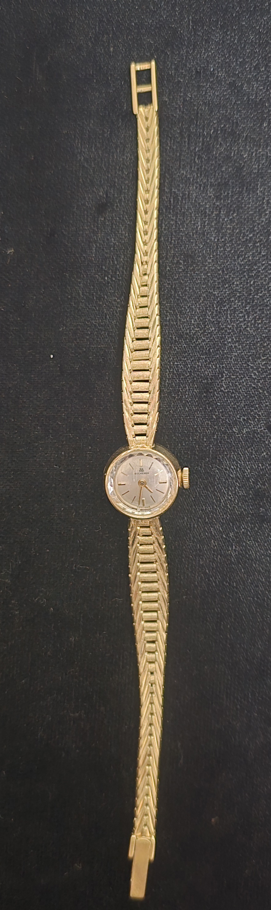 18Kt Yellow Vintage Bucherer Watch 001-345-00028 | Chipper's