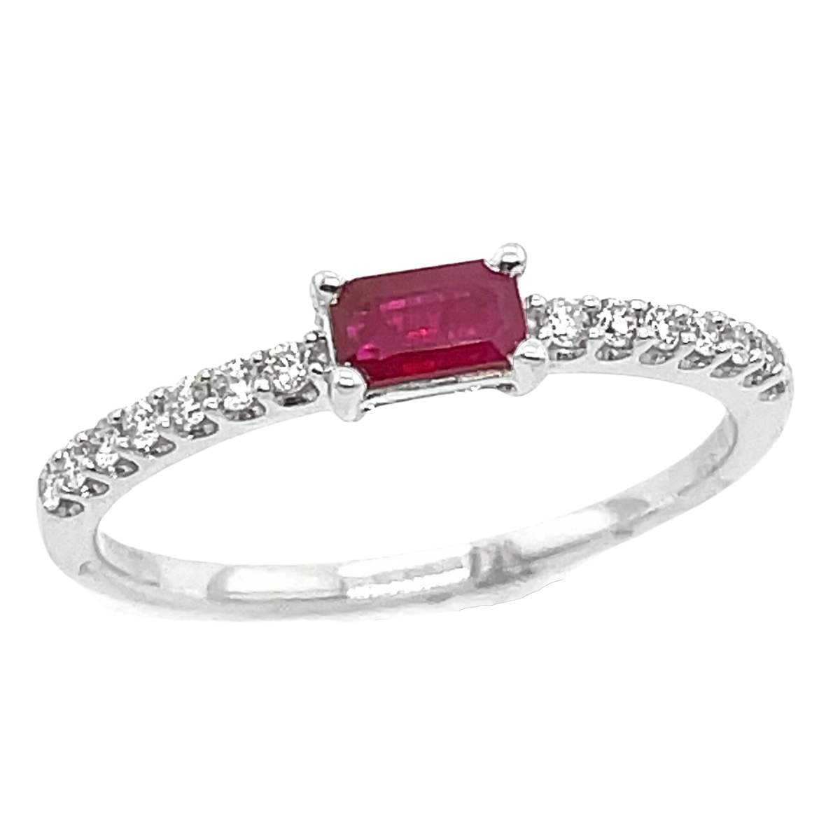 14 karat white gold 0.31ct Ruby & Diamond Fashion Ring St