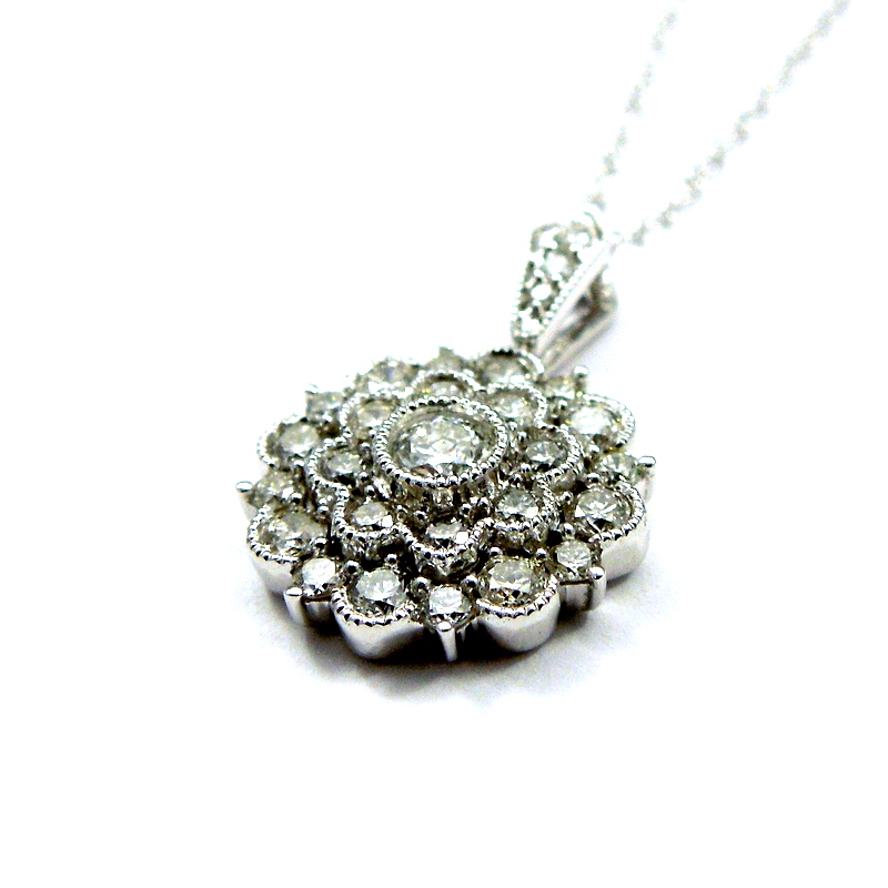Diamond Circle Pendant with Chain 00116500227 Cary