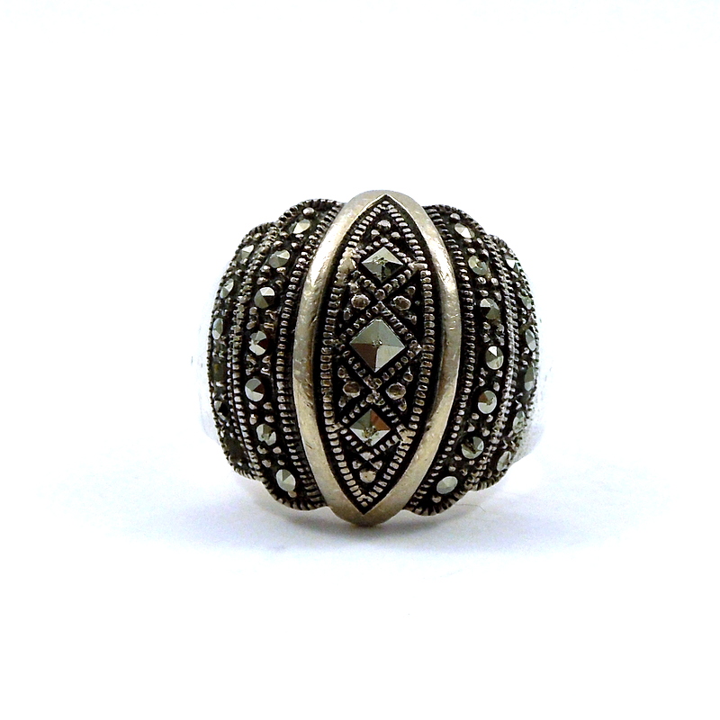 Vintage Marcasite Ring 001-651-00163 - Sterling Silver Rings 