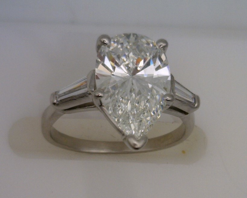 Engagement Ring 00110002000 Engagement Rings Joint Venture Estate