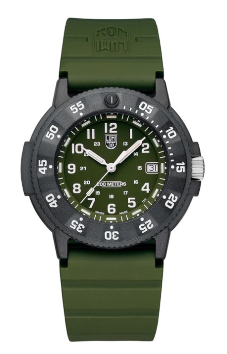 LUMINOX グリーン 腕時計 Luminox Sea 43mm Carcon Case Green Dial/Strap Original Navy
