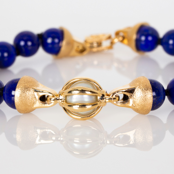 Men's 14K Yellow Gold Blue Lapis Bracelet with Baroque Pearl | Les