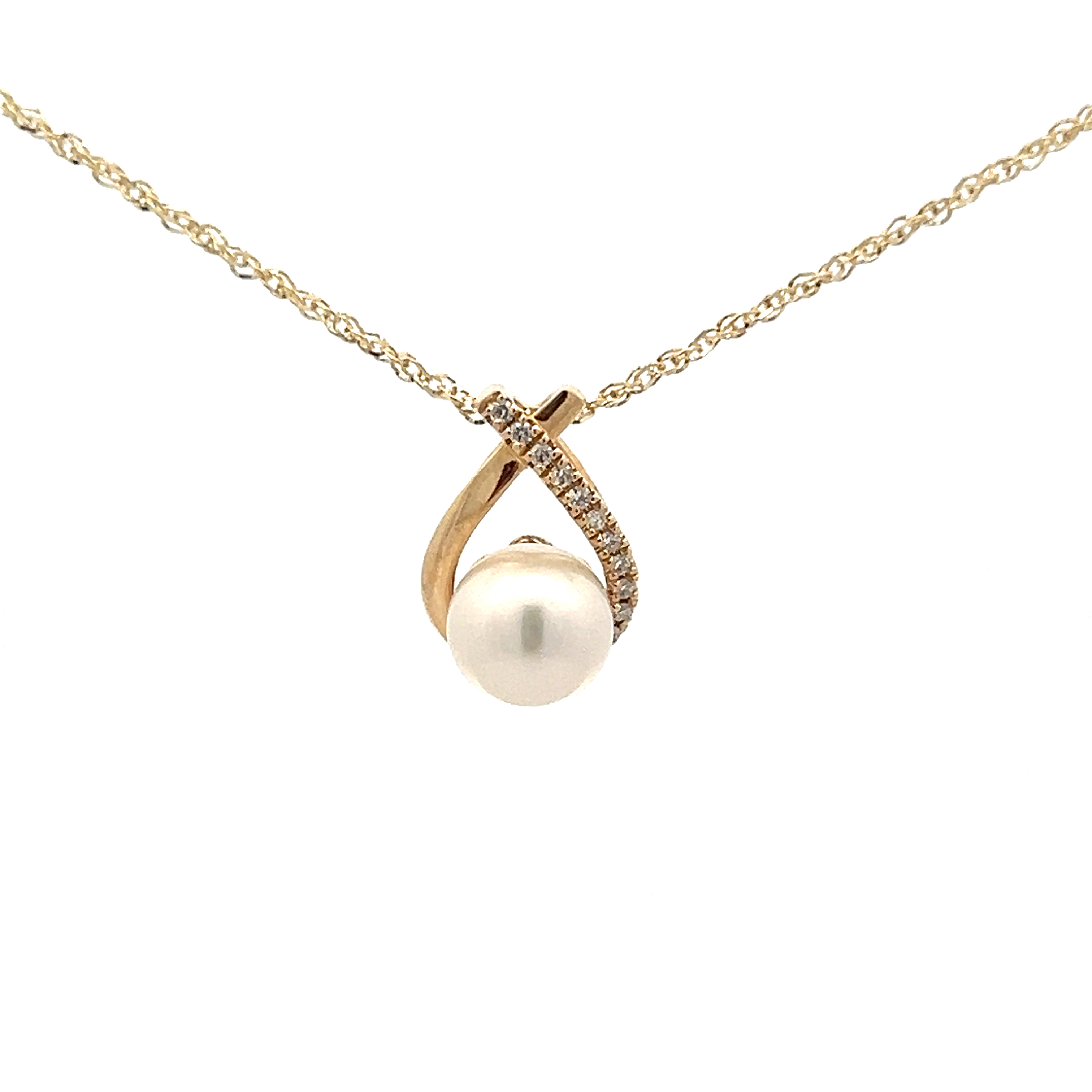 14k Yellow Gold FW Pearl Necklace with Diamonds