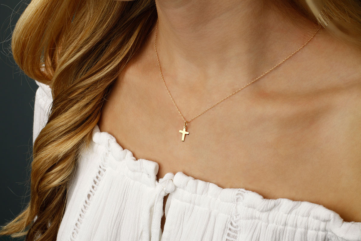 14K Yellow Gold Small Cross Pendant With Chain 002-435-02218