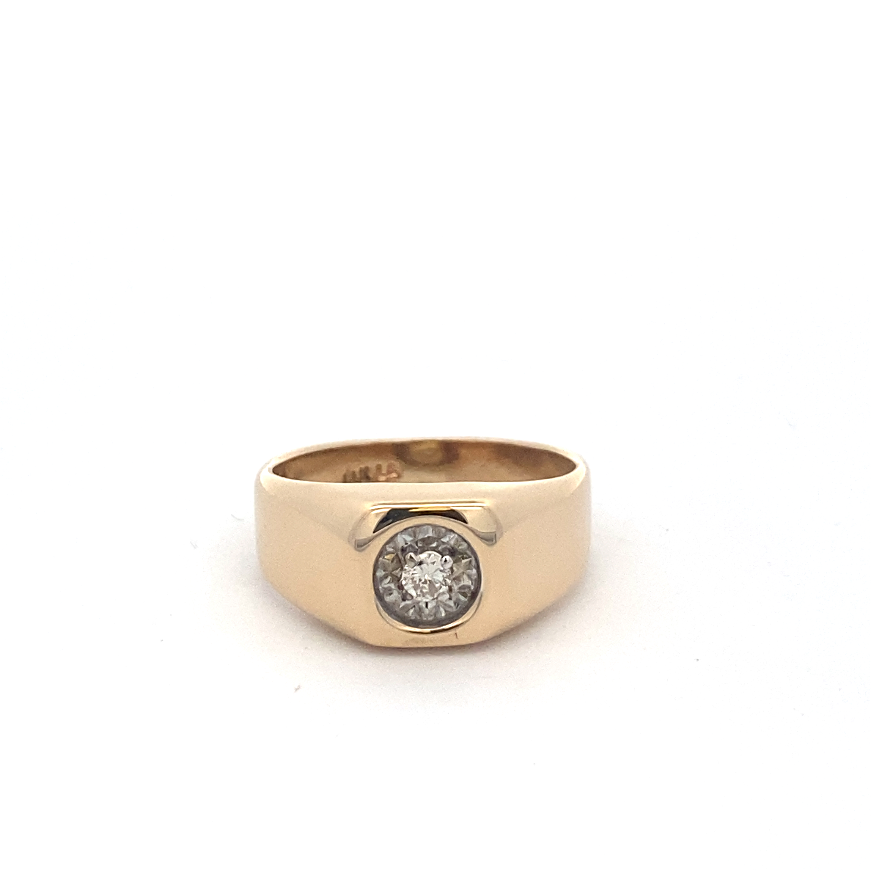 PREOWNED - Men's 14K Yellow Gold Ring With One 0.10Ct Round Si2 Diamond