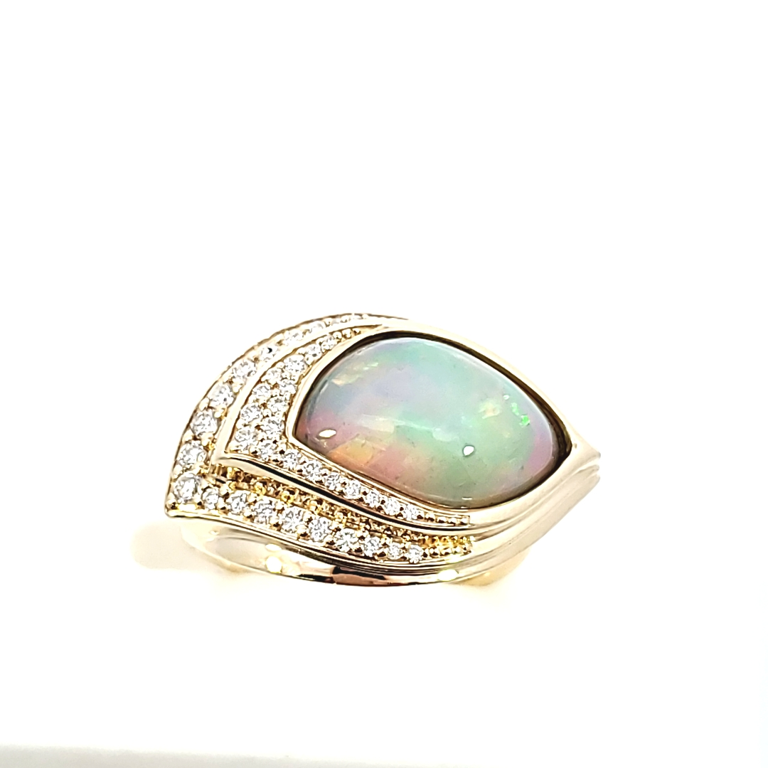 001-282-00006 The Blue Diamond Jefferson City MO The Blue