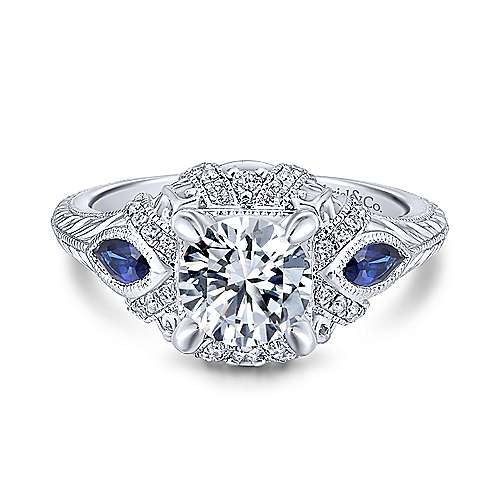 Vintage-Inspired Engagement ring