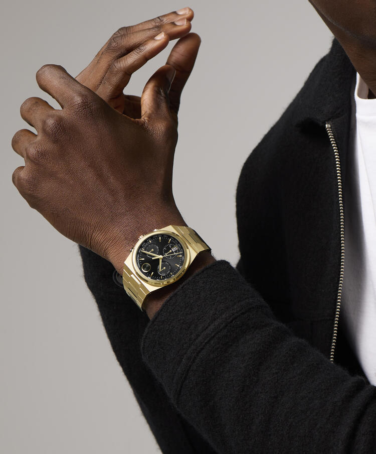 Movado BOLD Quest Chronograph – 42mm Yellow Stainless Steel